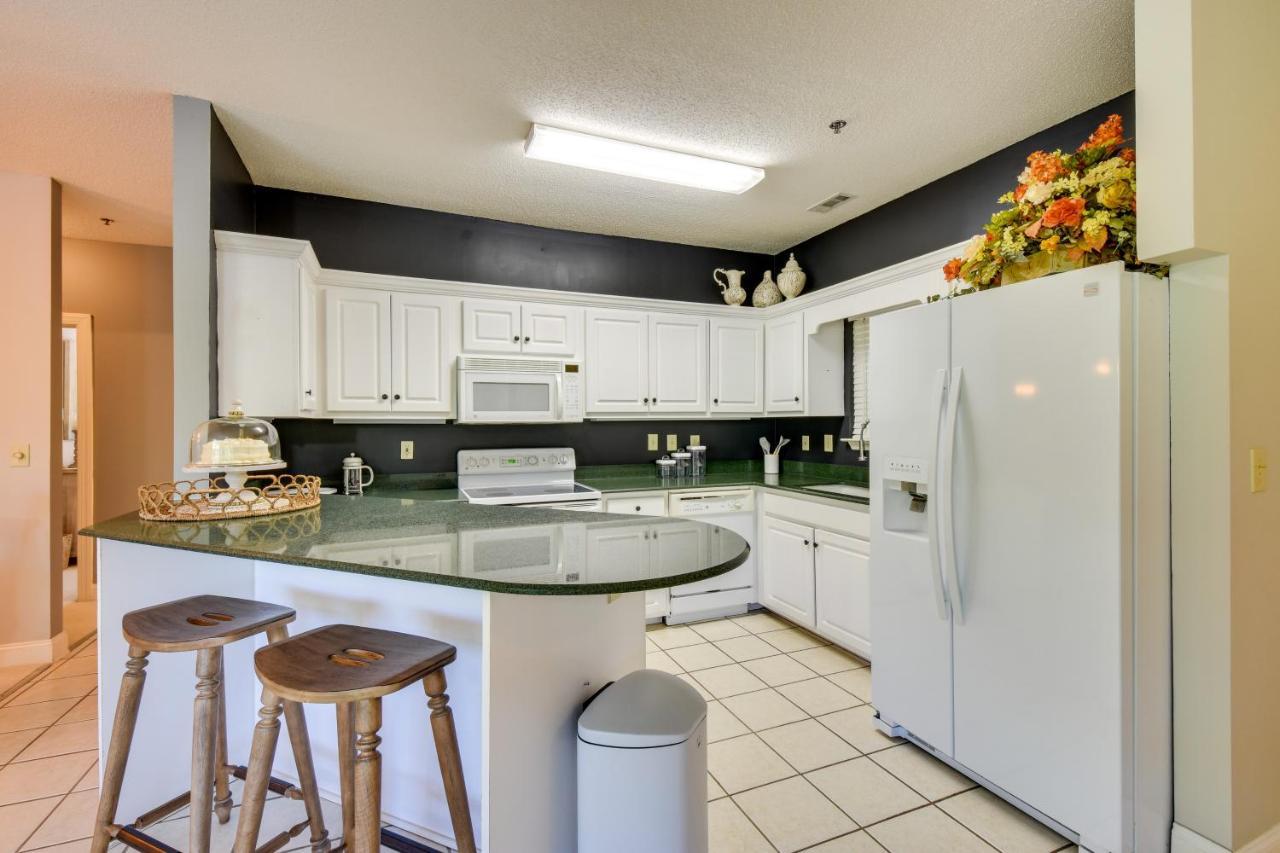 Kingwood Resort Condo With Golf Course Views! 클레이튼 외부 사진